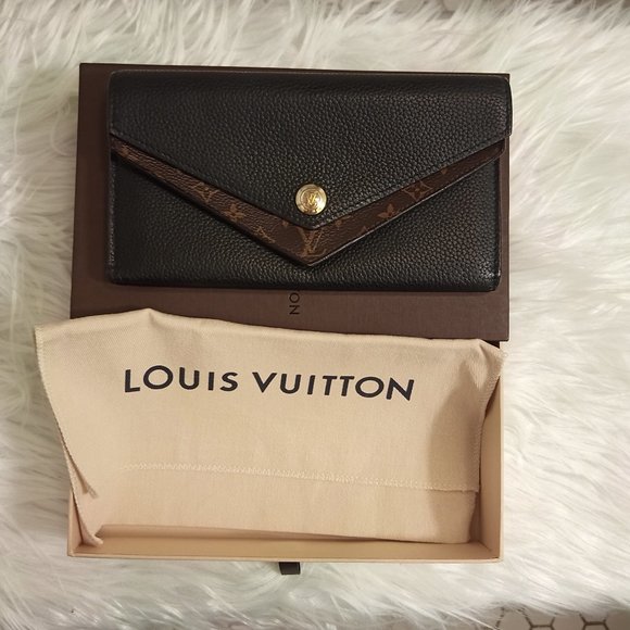 SOLD elsewhere! EUC LV Monogram Portefeuille Double V Long Wallet - Picture 1 of 1